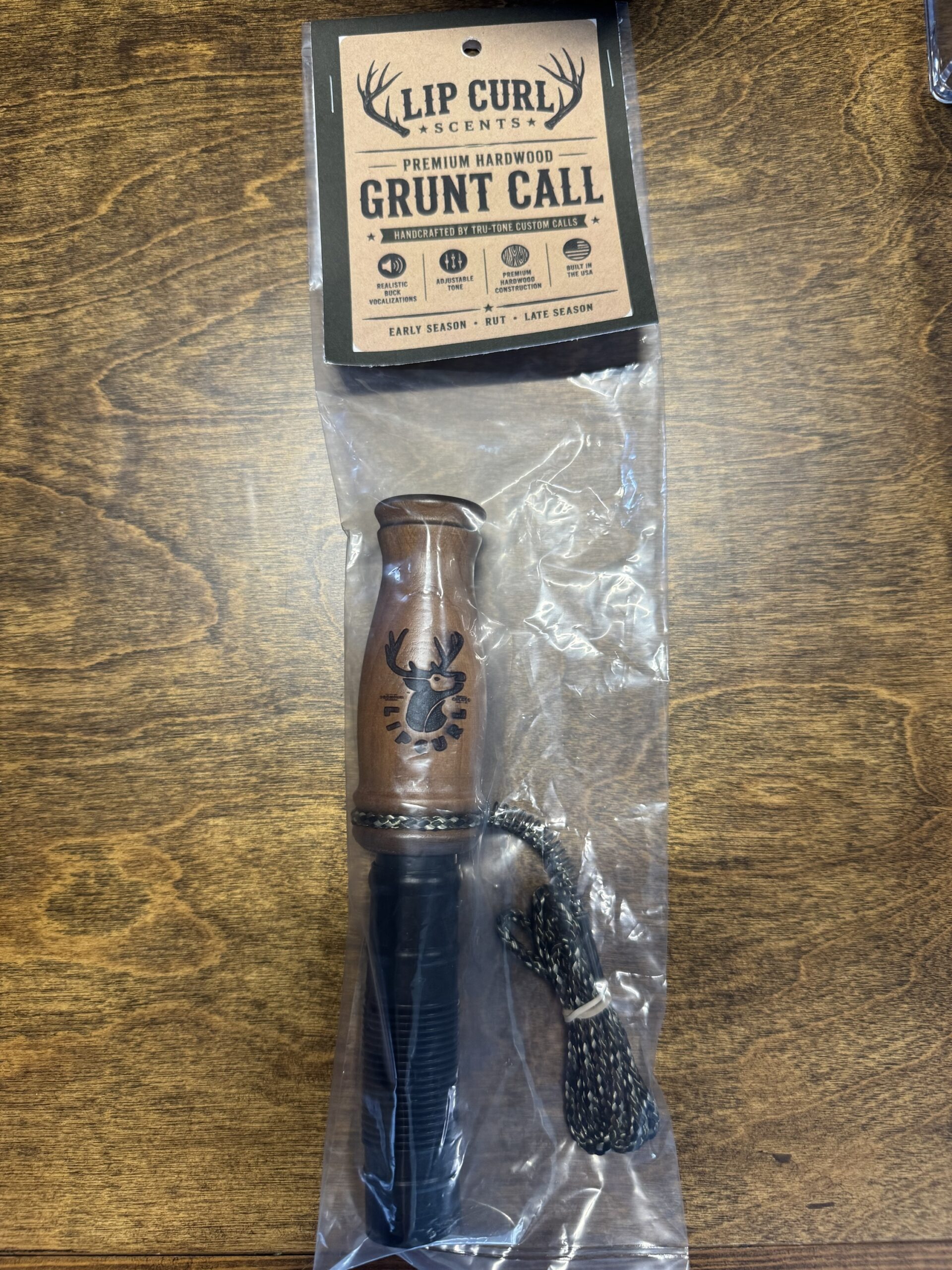 Tru-Tone Deer Grunt Call - Lip Curl Scents Edition